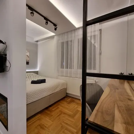 Studio Apartman Golden Lux 1 Pale Exterior photo