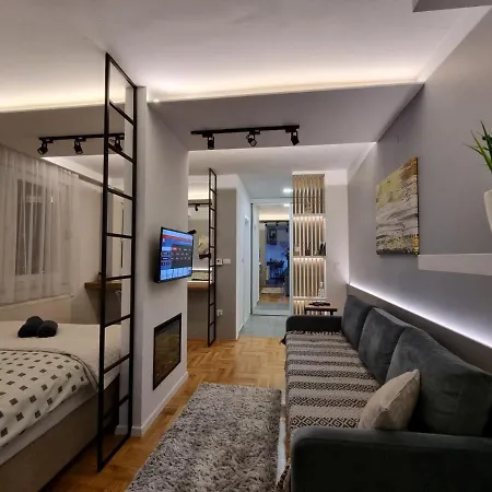 Studio Apartman Golden Lux 1 Pale Exterior photo